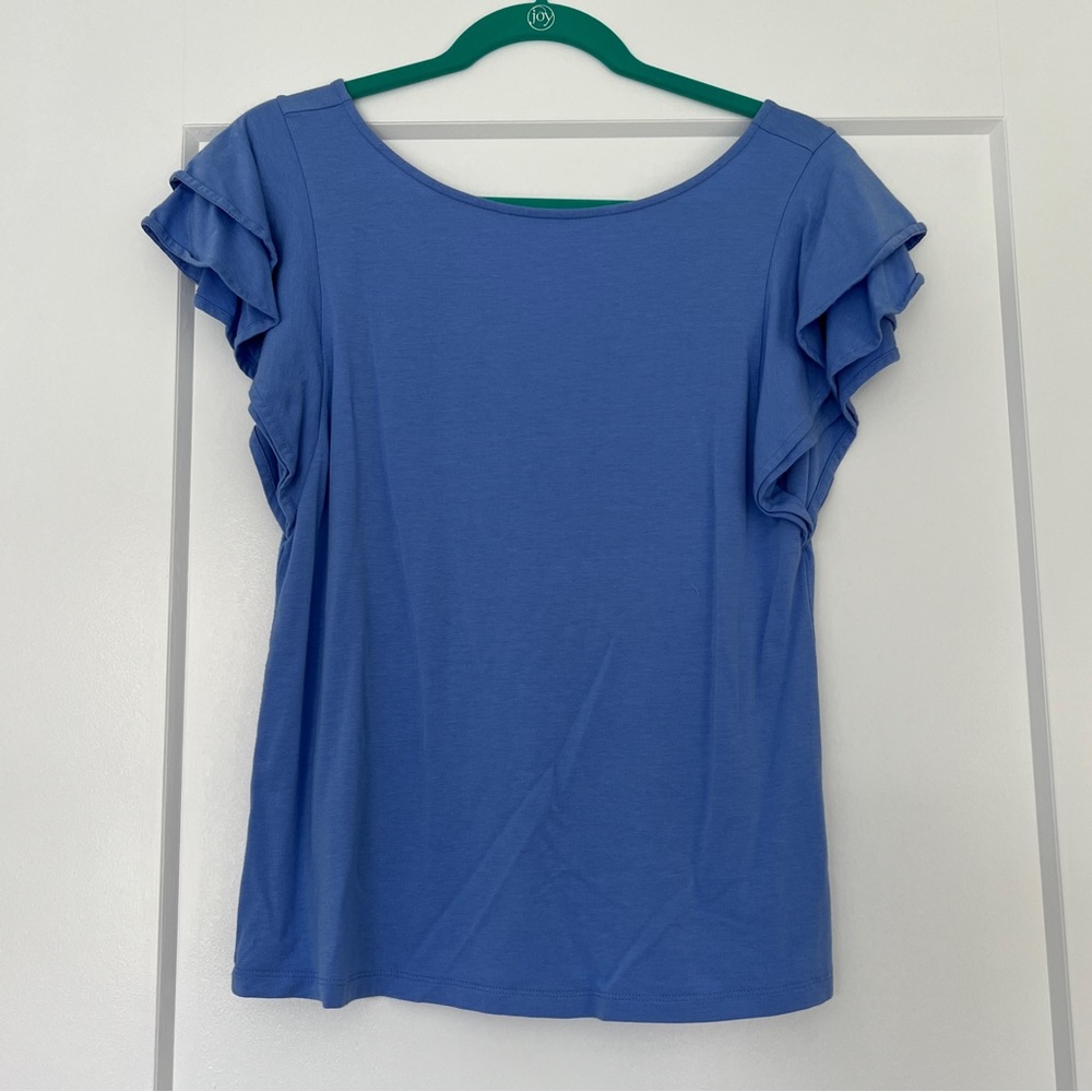 Lilly Pulitzer blue ruffle sleeve top